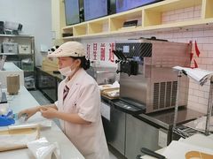 -红星前进面包牛奶公司(五道口购物中心店)