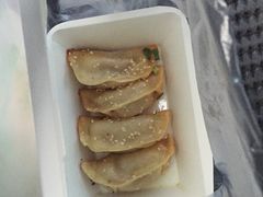 -小姜锅贴(凤凰街店)