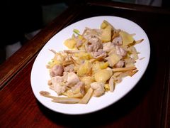 -壹零贰小馆(桂城石啃店)