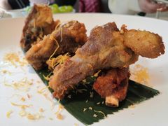 蒜香骨-香樟花园新粤料理(无锡万象城店)