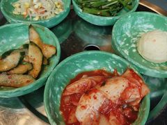 -欧巴炭烤肉오빠숯불구이(南京东路店)