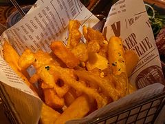 美式炸薯派对-MR.ROCKY洛奇先生RESTAURANT&BAR(宝安壹方城店)