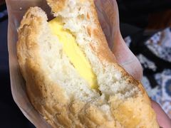 菠萝油-美芝莲(东方宝泰店)
