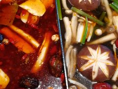 -湊湊火锅·茶憩(新中关购物中心店)