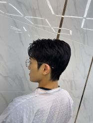 -秦·专注剪发