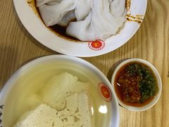-周家大辣椒面皮(中山街店)