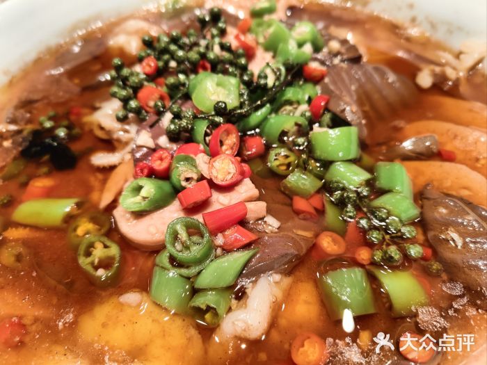 百富源·海鲜辽菜(和平北大街店)藤椒毛血旺图片
