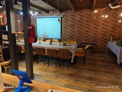 -玩坞轰趴馆·户外团建聚会主题生日派对馆(世豪广场店)