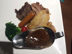 -绿茵阁(体育西分店)