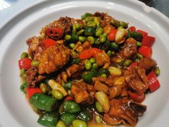 尖椒小公鸡-恒记饭店·海鲜明档(淹城店)