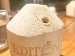 椰子水-三亚艾迪逊酒店·海滩烧烤 BARBACOA·现场乐队·浪漫晚餐·烧烤海鲜