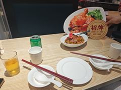-滋味满屋美食坊(上海街店)