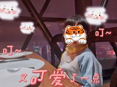-东方明珠·空中旋转餐厅