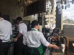 -星巴克臻选(湖滨道店)