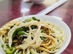 鸡丝凉面-老丘丘(较场口店)