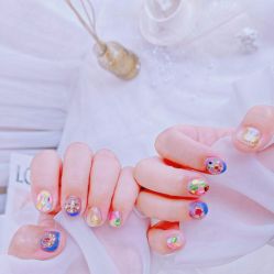 -SixOne六一日式美甲美睫