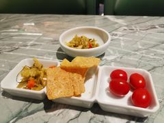-披云云小馆·味道江湖(姚家园万象汇店)