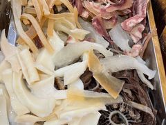 -金鼎雪山牦牛杂火锅(理县总店)