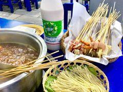 -马路边边·成都串串(翠柏路店)