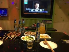 -唯爱KTV聚会餐厅(仙林东城汇店)