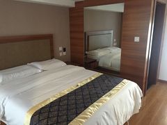 -大理洱海龙湾假日酒店