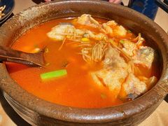 苗家酸汤鱼-山石榴·贵州菜(丰盛里店)