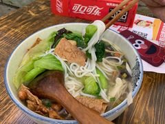 -陈记柳州螺蛳粉(大坪店)
