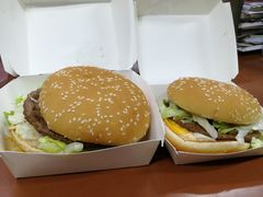 -麦当劳(湛江大厦店)