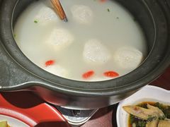 -魏铭鱼头捞饭(晋阳路店)