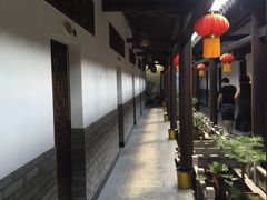 -唔呶喔哩酒家(生产街店)