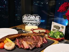 招牌安格斯战斧牛排-金奥国际酒店温哥华扒房Vancouver Grill
