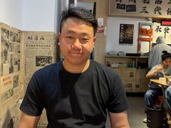 -柳州肥姨妈大骨螺蛳粉(沙河店)