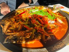 -鸣记脆皮烤鱼·海鲜烤鱼(三八广场店)