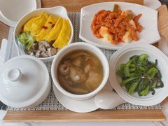 -臻儿屿月子会所(茶山店)