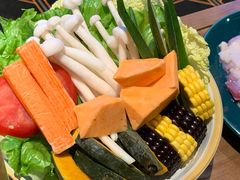 四季综合时蔬拼盘-椰妹·椰子鸡火锅(三祺广场店)