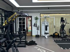 -简·无界健身工作室·运动康复·体态(石厦店)