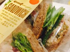 -巴黎贝甜(宜山路店)