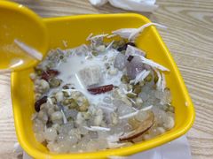 -于春正宗椰奶清补凉炒冰