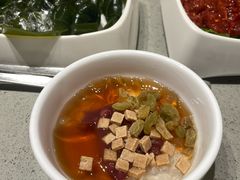 -海底捞火锅(让胡路万达店)