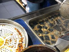 -黑色经典臭豆腐·湖南特产(步行街店)