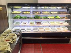 自助取餐区-牛知府云南菌汤鲜牛肉火锅(肖家湾店)