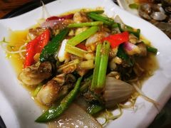 -大富蚝乌东哥饭店·石锅鱼杂·柠檬鸭(革新路店)