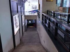 -鸭王烤鸭店(三里河店)