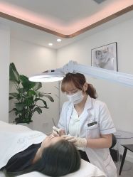 -芙芬芳·半永久纹眉（深圳旗舰店）