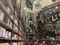 -钟书阁(群光广场店)