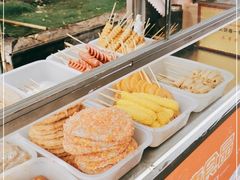 自助取餐区-萍姐炸串·大饼卷一切