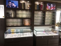 -视野联行眼镜蔡司·依视路官方授权店(顺城店)