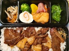 樱花果木烤菠萝仔骨弁当-饭丰町和风精致便当(长阳路店)