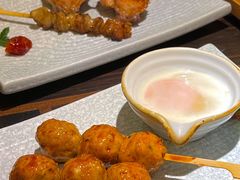 鸡软骨丸子配温泉蛋-山葵家·创意料理(宁波来福士店)