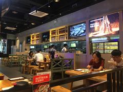 大堂-木屋烧烤(龙湖天街店)